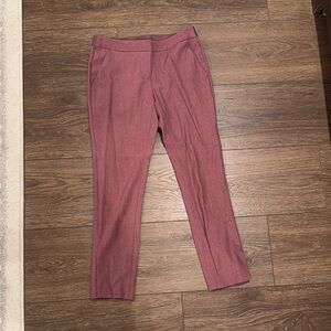 Dusty Rose Cropped Ankle Pants with Tailored Silhouette